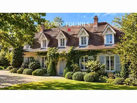 maison de luxe à vendre à montfort-l'amaury