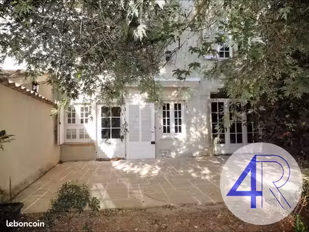 propriété 6 pièces 162 m²