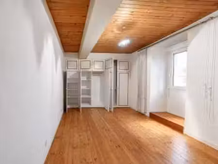 vente immeuble à chantonnay (85110) : à vendre / 185m² chantonnay