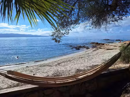 route des sanguinaires villa f4 les pieds dans l’eau vue me