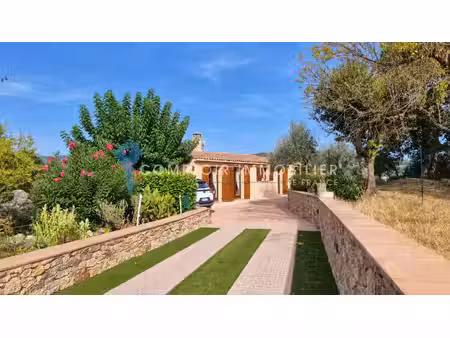 villa 4pièce(s) 3chambre(s) 100 m² flayosc (83780)