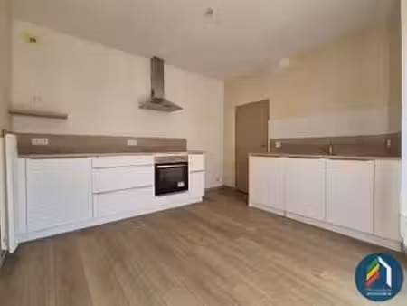 vente appartement 4 pièces à pouzauges (85700) : à vendre 4 pièces / 82m² pouzauges