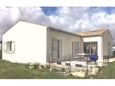maison cherves-richemont 97.59 m2