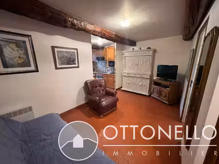2 pièces meublé au 1er étage 36 10 m2