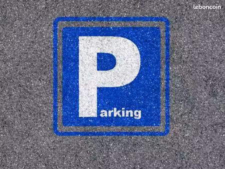 parking/box mandelieu la napoule