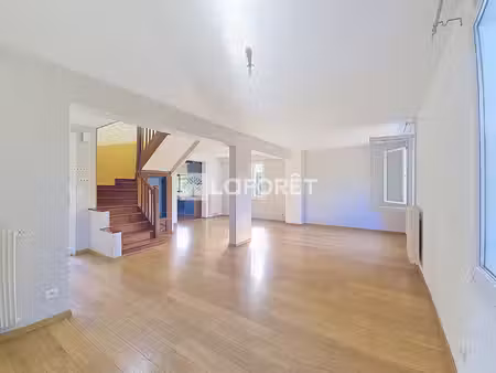 maison individuelle de 136m² avec jardin et garage - pau