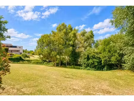 belle parcelle de terrain de +/- 1. 472 m²