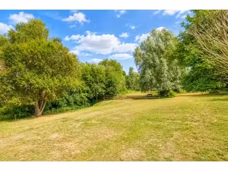 belle parcelle de terrain de +/- 1.773 m²