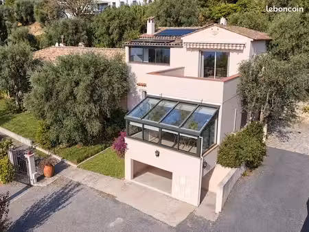 maison 5 pièces 150 m²