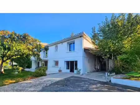 vente maison 6 pièces 154 m² à riberac (24600)  199 000 €