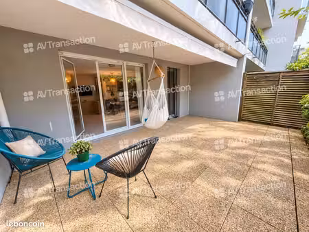 t3 68 m² - jardin prive de 80 m² + terrasse de 30 m² - garage