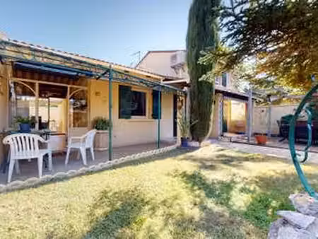 vente maison à sorgues (84700) : à vendre / 90m² sorgues