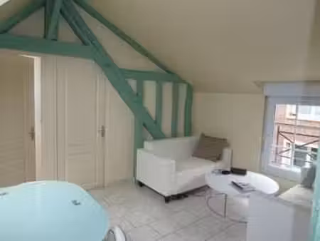 location appartement 2 pièces à lisieux (14100) : à louer 2 pièces / 22m² lisieux