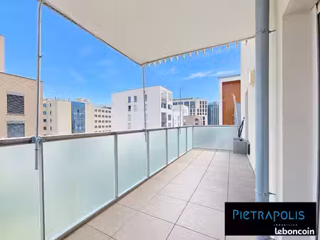 appartement 3 pièces 64 m²