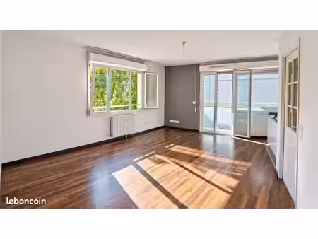 appartement 3 pièces 62 m²