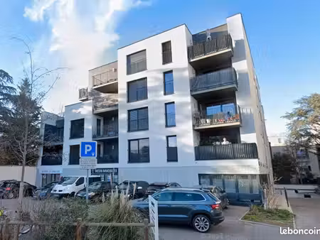 appartement 3 pièces 68 m²