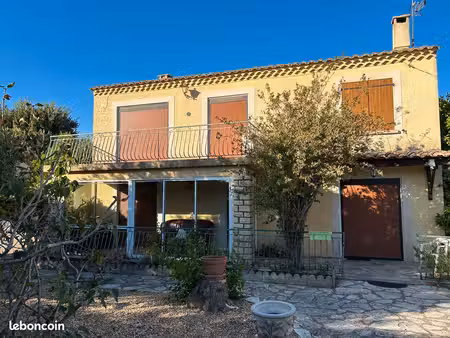 a vendre a lignan sur orb - maison familiale 133m2 - 4 chambres - terrain 537m2 - garage e