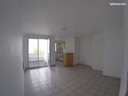 location appartement à bruges 33520