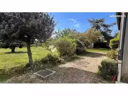 propriété 8 pièces 73 m²