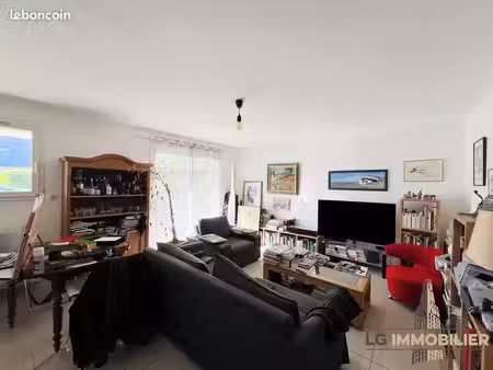 appartement 3 pièces 64 m²