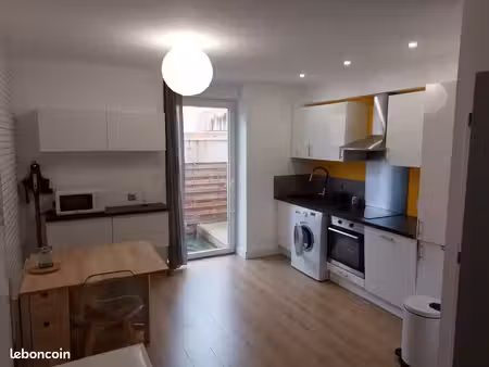 2 pièces meublées