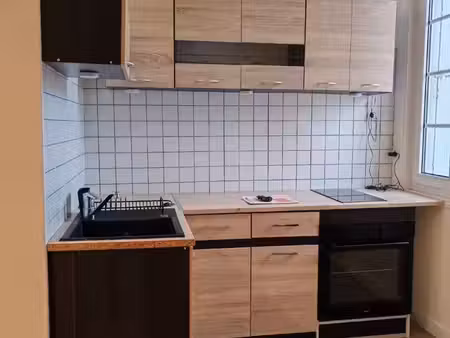 location à l'année appartement 42 m2