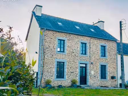 maison meublée 2 chambres proche carhaix
