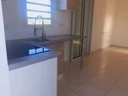 maison f4 à louer au pont d'yves