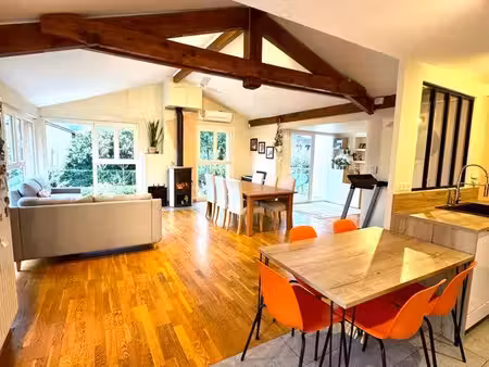 maison 136m2 - terrain arboré 1376m2
