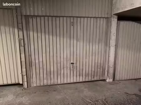 garage/box 12 m² francheville