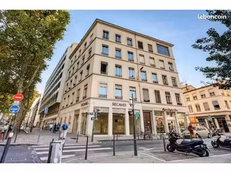 local commercial 130 m²