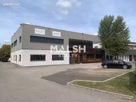 bureaux 221 m²