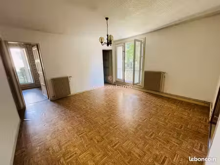 appartement 4 pièces 55 m²