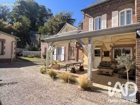 maison familiale 9 pièces 175 m²