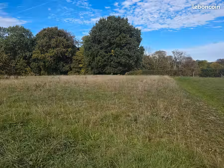 terrain 832 m² crevecoeur le grand