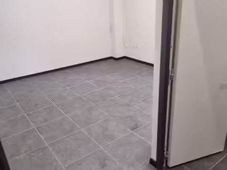 bureau indépendant à louer – environ 16 m² – marseille 15e