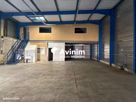 local 372 m² châteauneuf-les-martigues