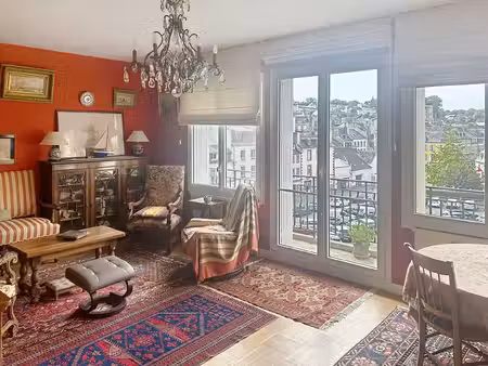 appartement lumineux avec ascenseur  garage et cave