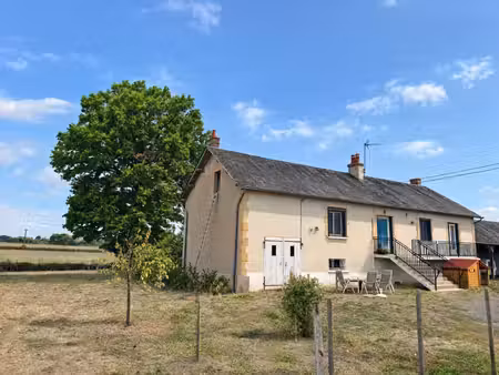 à la nocle-maulaix  découvrez cette maison surélevée au calme  sur plus de 4 000 m² de ter