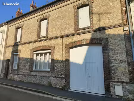 maison de ville 6 pièces 105 m²