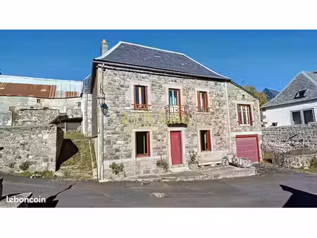 maison 180 m² chambon-sur-lac