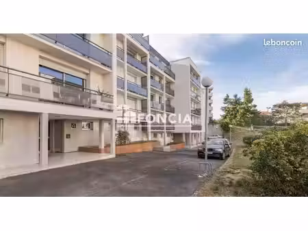 chamalieres-galoubies t2 45 m²