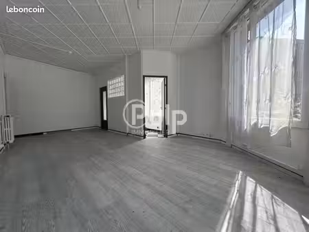 maison 8 pièces 167 m²
