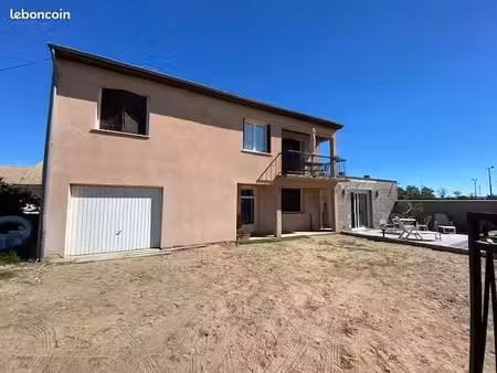 maison de ville 8 pièces 156 m²