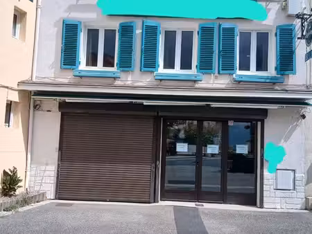 vend maison avec local commercial