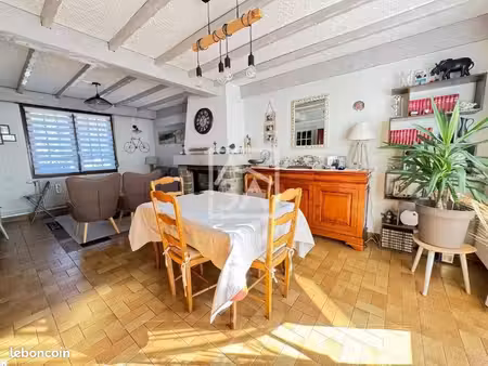 maison de ville 7 pièces 107 m²
