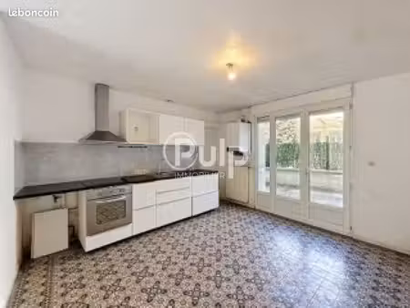 maison de ville 6 pièces 135 m²