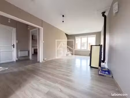 maison 5 pièces 90 m²