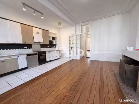 duplex 5 pièces 116 m²