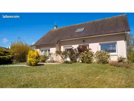 grande maison individuelle dans un quartier calme de arques